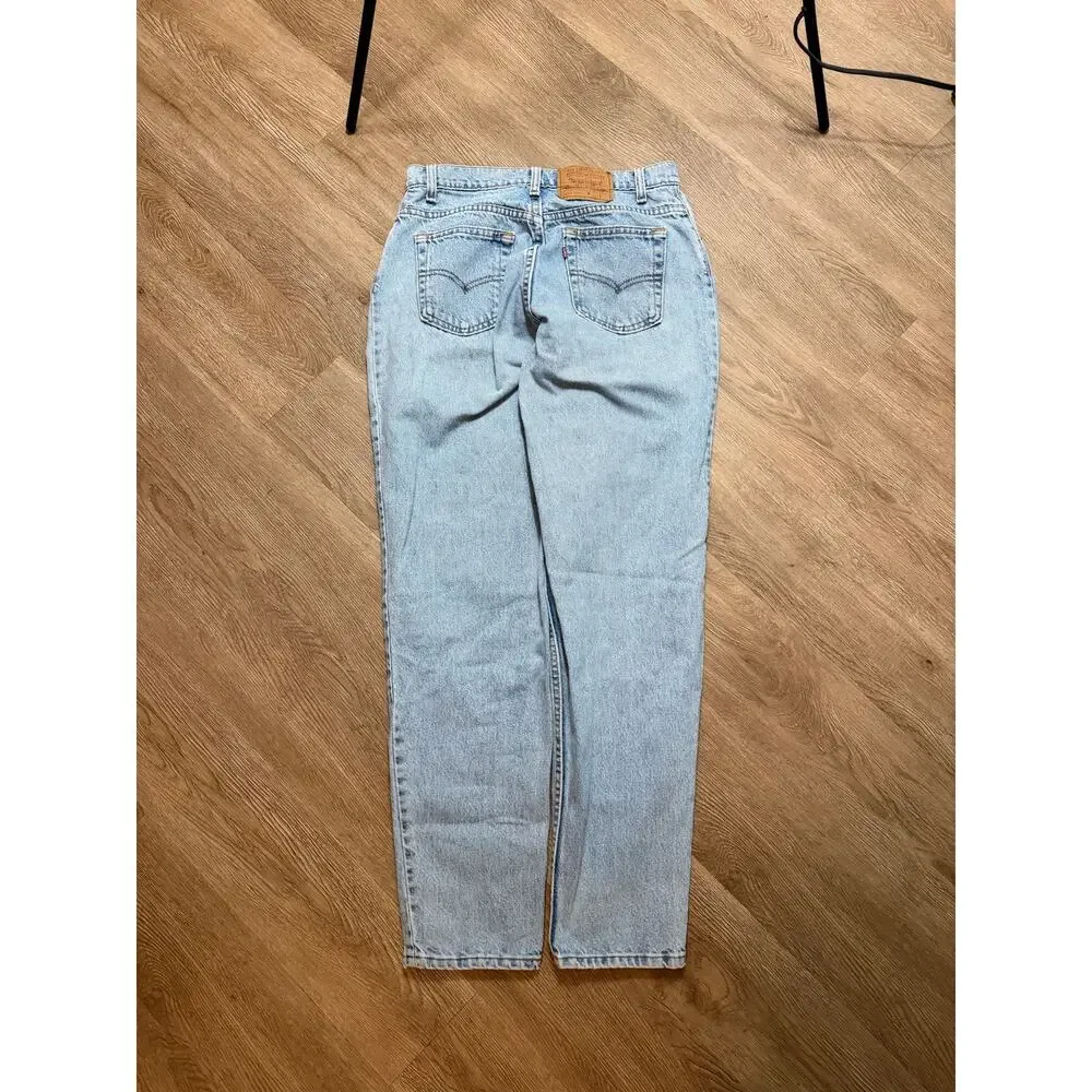 Vintage Levi's 551 Light Wash Denim Jeans Made In USA Size 30x30 Red Tab
